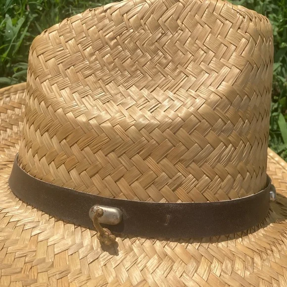 Vintage Classic Straw Straw Hat with Brown Band - Picture 2 of 6